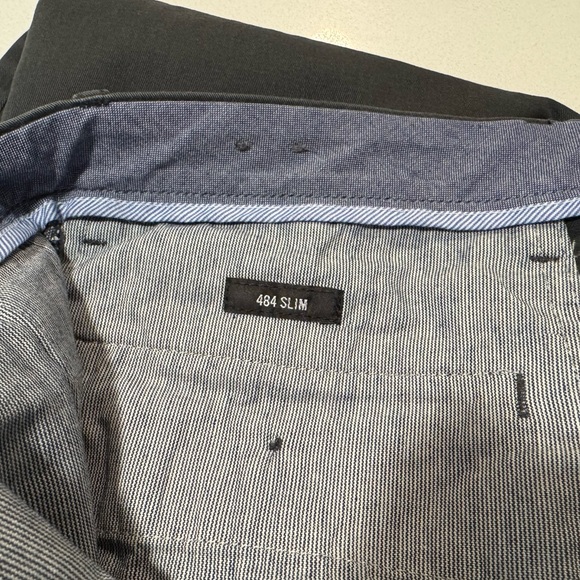 J. Crew 30x32 484 Slim Fit Stretch Chino Pant in Onyx Grey - Picture 5 of 7